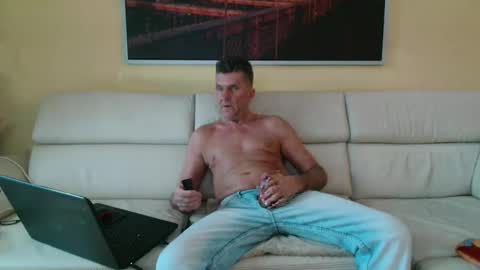 Snapshot of nymphomanboy chatting on 16, 1, 2025 Marc online show from 16, 1, 2025