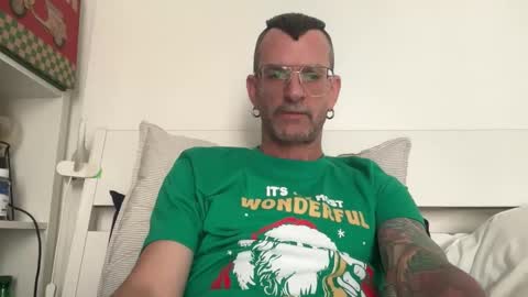 Snapshot of o_johnny_deep_o chatting on 20, 2, 2026 Jonathan Deep online show from 20, 2, 2026