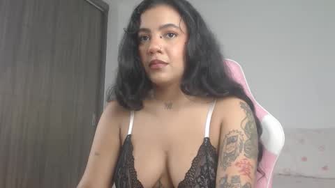Snapshot of obeyval chatting on 14, 4, 2026 Vale online show from 14, 4, 2026