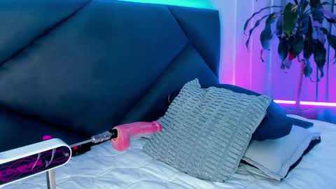 Snapshot of obsessions_of_lua chatting on 25, 2, 2026 Lua bohareal online show from 25, 2, 2026