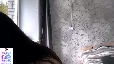 Snapshot of obsidian_glow chatting on 13, 9, 2025 Amelia online show from 13, 9, 2025