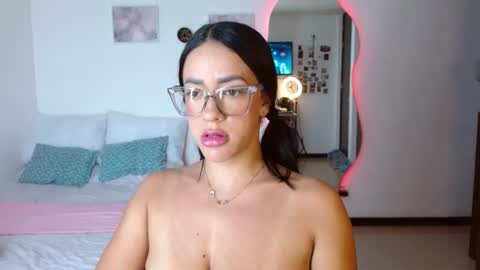 Snapshot of obsidian_love1 chatting on 22, 6, 2026 obsidian_love1 online show from 22, 6, 2026