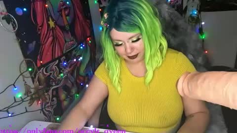 occvlt qveen online show from 29, 12, 2024