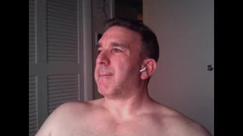 Snapshot of oceanmanx chatting on 11, 6, 2026 Ocean online show from 11, 6, 2026
