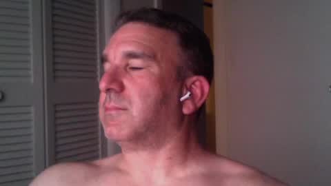 Snapshot of oceanmanx chatting on 7, 7, 2026 Ocean online show from 7, 7, 2026