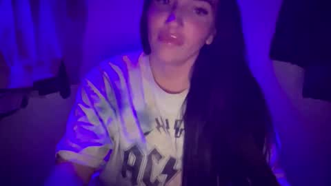 A L A R A  online show from 21, 10, 2025