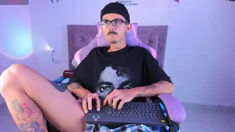 Snapshot of ocsanis69 chatting on 1, 8, 2026 Cris online show from 1, 8, 2026