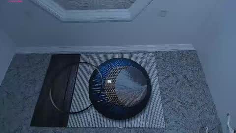 independent model online show from 4, 3, 2026