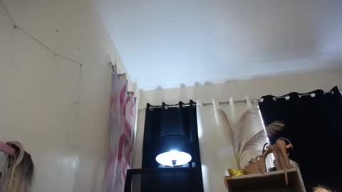 Kyla online show from 4, 1, 2025