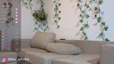 Daniela Dany online show from 19, 9, 2025