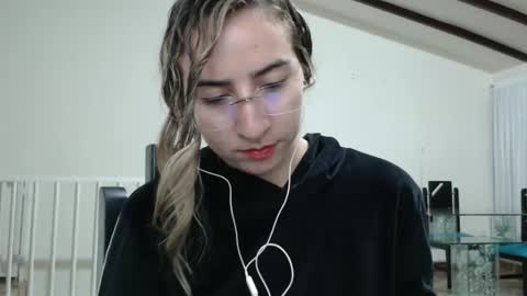 Val online show from 9, 2, 2025