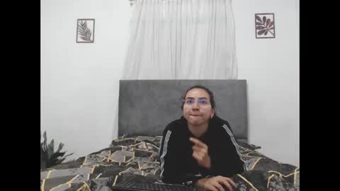 Val online show from 4, 10, 2025