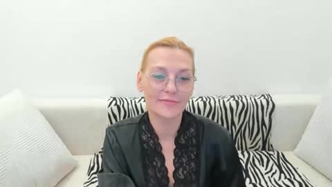 oeigesmik online show from 20, 4, 2026