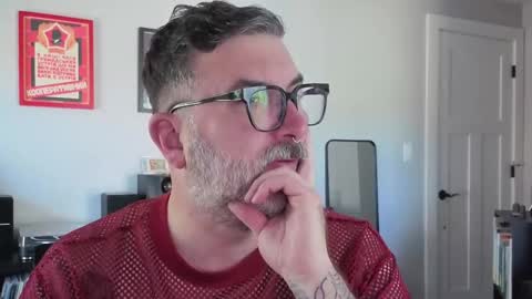 Snapshot of office_dad chatting on 11, 9, 2025 Office Dad online show from 11, 9, 2025