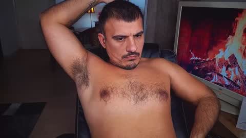 Snapshot of officeman7 chatting on 13, 12, 2024 officeman7 online show from 13, 12, 2024