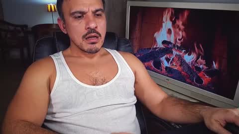 Snapshot of officeman7 chatting on 3, 1, 2025 officeman7 online show from 3, 1, 2025