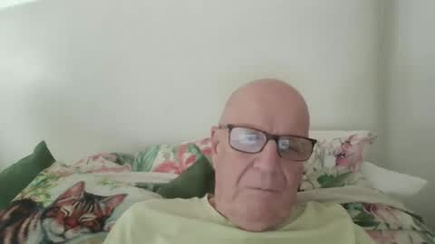 Snapshot of oggi95 chatting on 29, 5, 2026 oggi95 online show from 29, 5, 2026