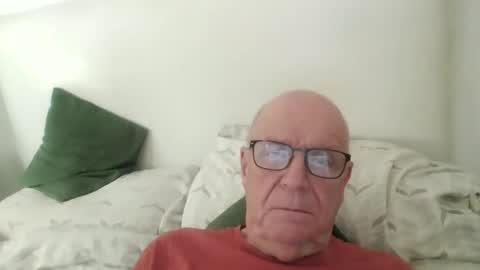 Snapshot of oggi95 chatting on 8, 6, 2026 oggi95 online show from 8, 6, 2026