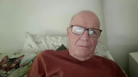 Snapshot of oggi95 chatting on 10, 6, 2026 oggi95 online show from 10, 6, 2026