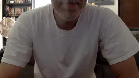 Snapshot of oggs48 chatting on 5, 7, 2026 oggs48 online show from 5, 7, 2026