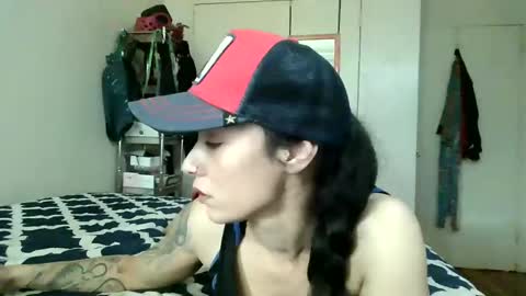 Snapshot of oglitcouple chatting on 21, 1, 2025 Lit en Cama online show from 21, 1, 2025