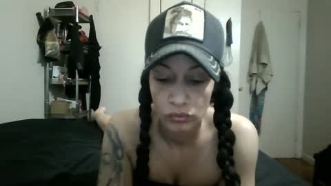 Snapshot of oglitcouple chatting on 11, 9, 2025 Lit en Cama online show from 11, 9, 2025