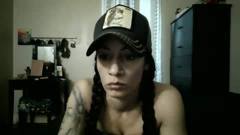 Snapshot of oglitcouple chatting on 1, 10, 2025 Lit en Cama online show from 1, 10, 2025
