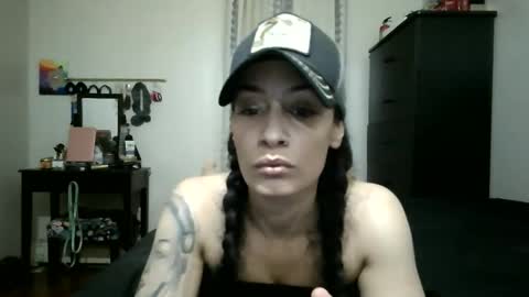 Snapshot of oglitcouple chatting on 11, 11, 2025 Lit en Cama online show from 11, 11, 2025