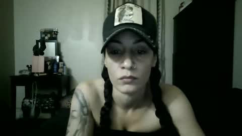 Snapshot of oglitcouple chatting on 5, 12, 2025 Lit en Cama online show from 5, 12, 2025