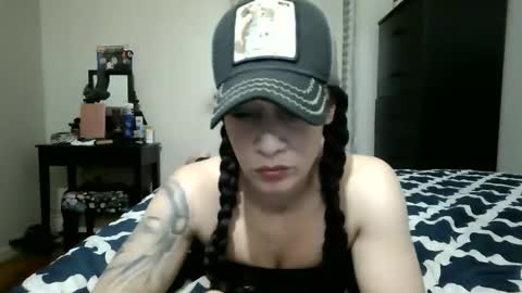 Snapshot of oglitcouple chatting on 23, 12, 2025 Lit en Cama online show from 23, 12, 2025