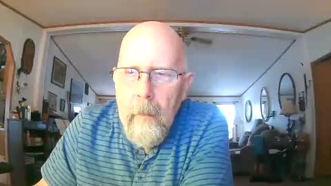 Maximus No Mo online show from 18, 12, 2025