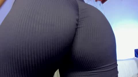 Holly online show from 20, 1, 2025