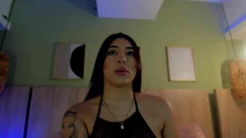 Holly online show from 14, 4, 2026