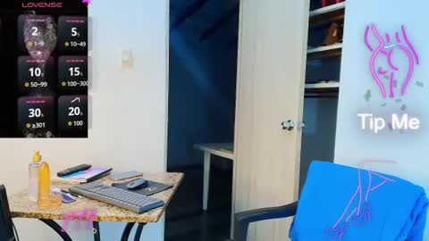 Snapshot of oh_tique chatting on 19, 6, 2026 LU online show from 19, 6, 2026