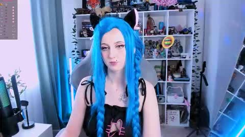 Clementine  Clem  online show from 24, 11, 2025