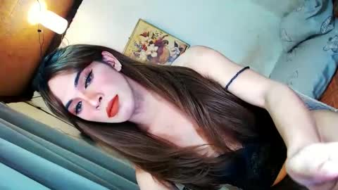 IM CHIE  DONT FORGET TO FOLLOW ME  MAKE ME SMILE HERE  THUMB UP FOR 25TOK  online show from 6, 1, 2026