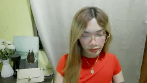 ohmyalessandraxcx online show from 17, 12, 2025