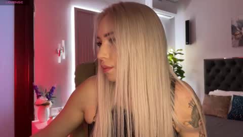 Emma online show from 17, 9, 2025