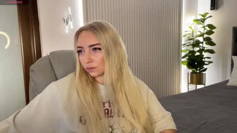 Emma online show from 17, 11, 2025