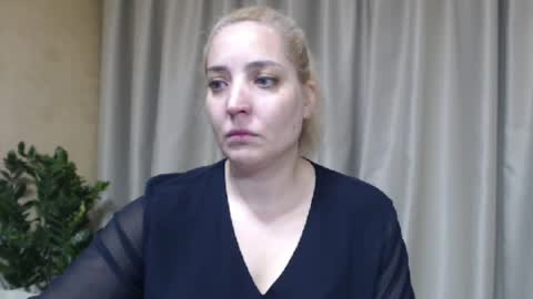 Mari online show from 4, 6, 2026