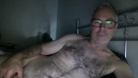 Snapshot of oiledcouple1 chatting on 21, 9, 2025 oiledcouple1 online show from 21, 9, 2025