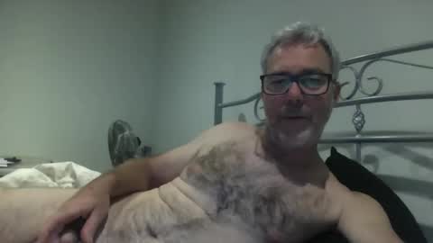 Snapshot of oiledcouple1 chatting on 10, 10, 2025 oiledcouple1 online show from 10, 10, 2025