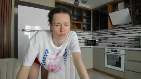Snapshot of oksanafedorova chatting on 25, 6, 2026 Welcome to my fans page online show from 25, 6, 2026