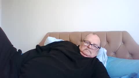 Snapshot of old_fkr chatting on 6, 3, 2025 old_fkr online show from 6, 3, 2025