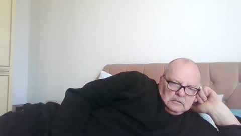 Snapshot of old_fkr chatting on 3, 3, 2026 old_fkr online show from 3, 3, 2026