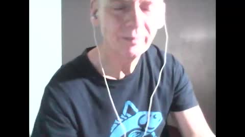 oldbuthorny62 online show from 26, 2, 2025