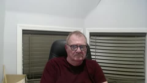 Snapshot of oldguybigd chatting on 16, 10, 2025 oldguybigd online show from 16, 10, 2025