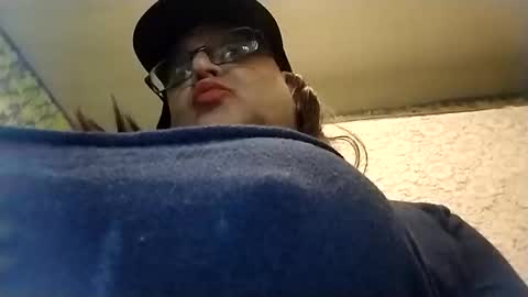 Snapshot of oldschool5678 chatting on 1, 6, 2026 oldschool5678 online show from 1, 6, 2026