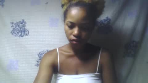 Snapshot of olida08 chatting on 10, 11, 2025 olida08 online show from 10, 11, 2025