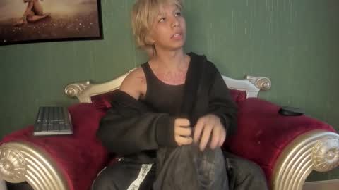 oliiverr22 online show from 20, 11, 2025